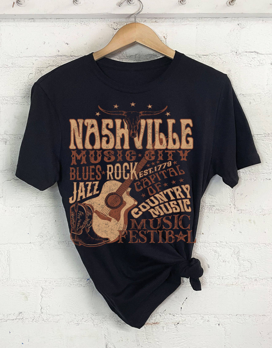 NASHVILLE MUSIC CITY WESTERN VINTAGE GRAPHIC SHIRT