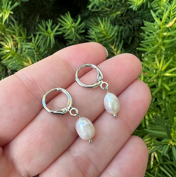 Pearl Silver Huggie Hoops Earrings