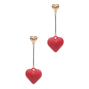 Dangle Heart Linear Post Drop Earrings: ONE SIZE / Red
